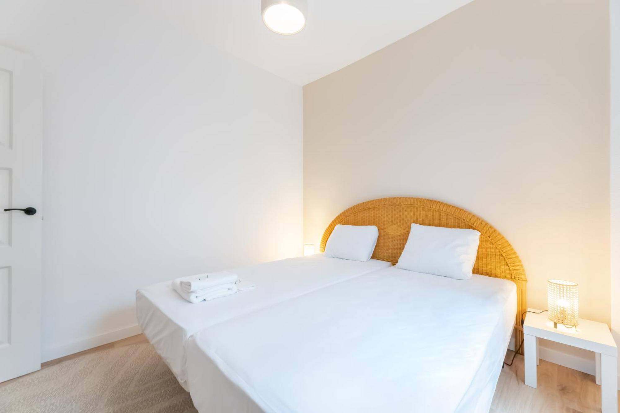 Charming 4-Bedroom Apartment In Malaga'S Historic Center Exterior foto